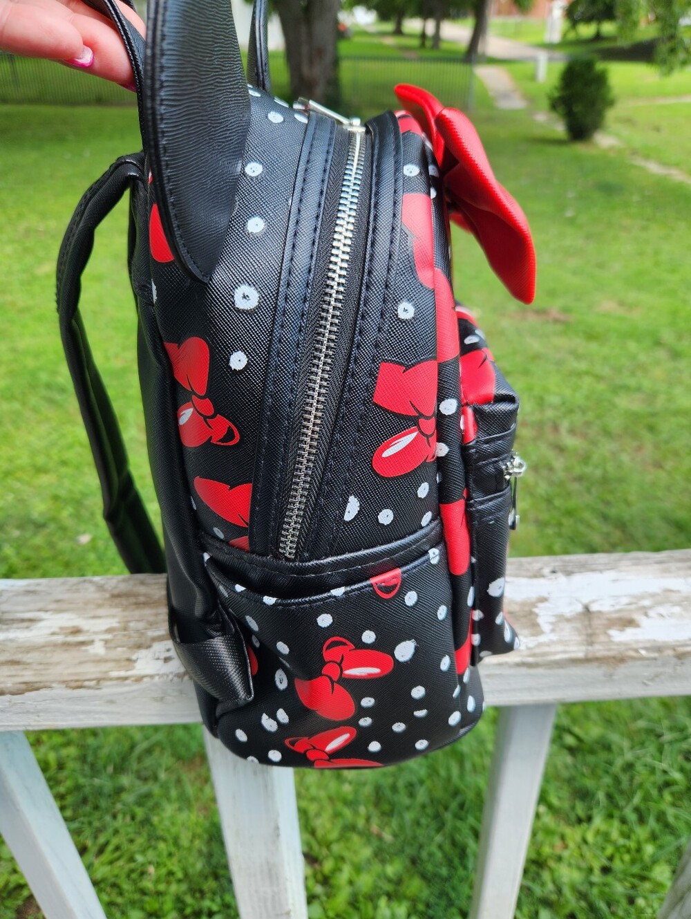 Disney Minnie Mouse black polka dot mini backpack featuring 3D mouse ears EUC - Picture 5 of 10